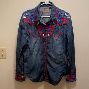 Embroiders patriotic western shirt